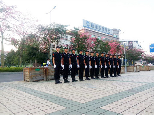 顺德农商银行执勤